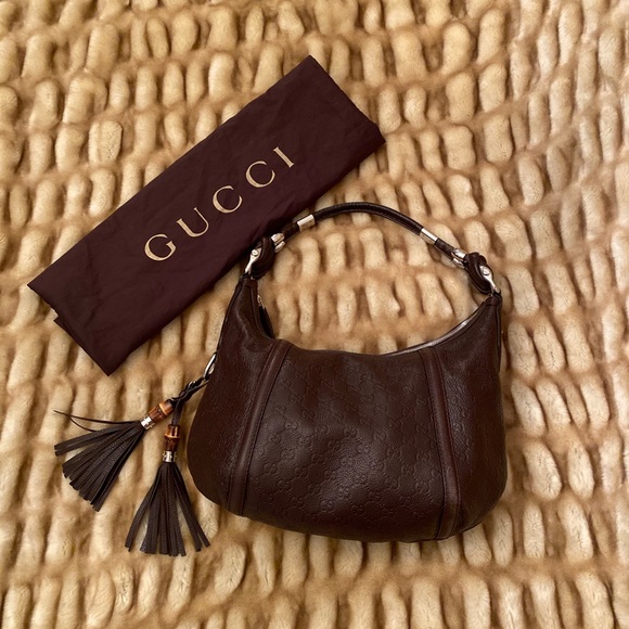 Gucci Handbags - 🌹💯% Authentic Gorgeous Gucci Hobo Bag 🌹